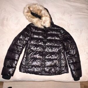 Zara Black Quilted Puffer Jacket with Faux Fur Trim Hood